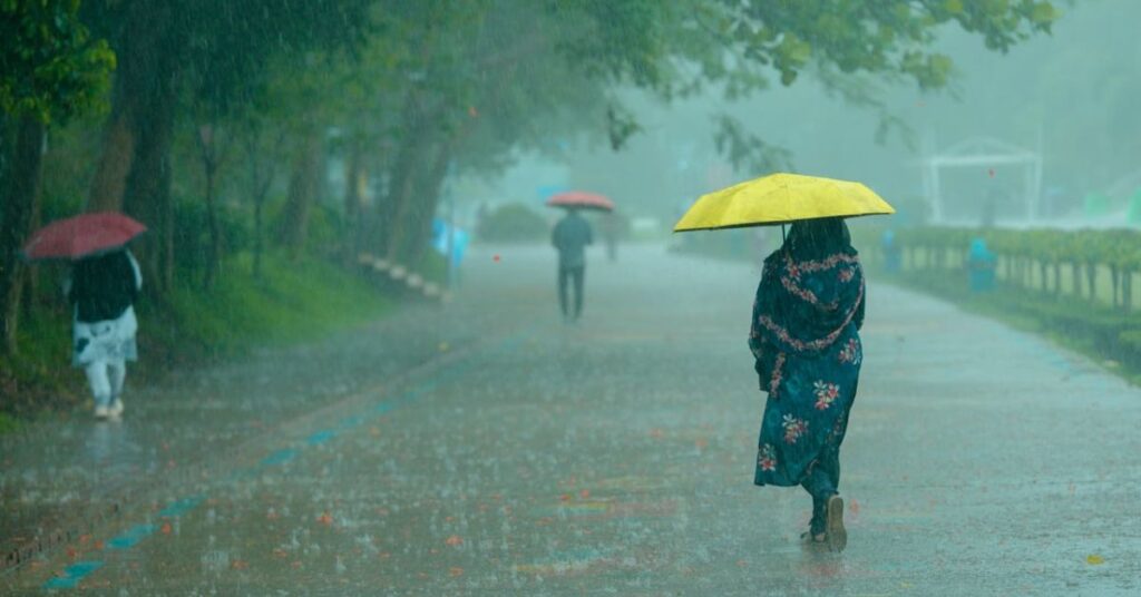 Top 10 Highest Rainfall Countries in the World | বিশ্বের সবচেয়ে বেশি বৃষ্টিপাত হওয়া ১০টি দেশ